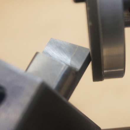 Sharpening - corner - Column Boring Machine